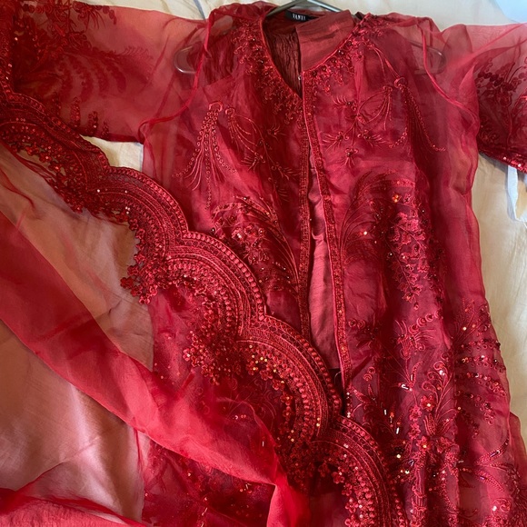 Beautiful red custom made outfit with duppata - Picture 2 of 5